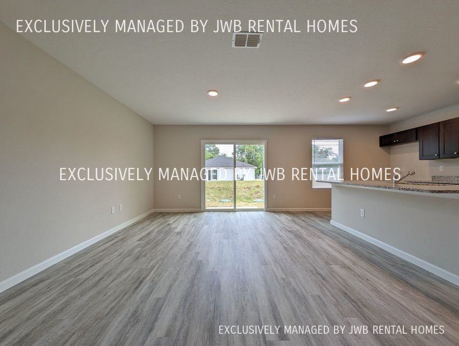 8119 Oklahoma St - Photo 2 of 9