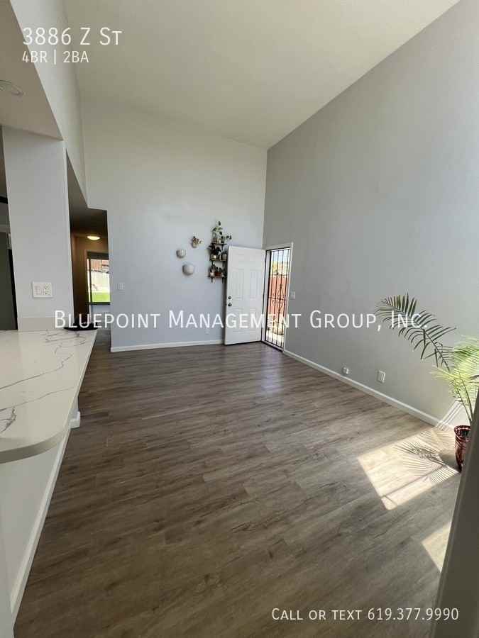 3886 Z St - Photo 2 of 28