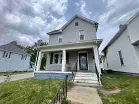 2000 Locust St #A - Photo 1 of 1