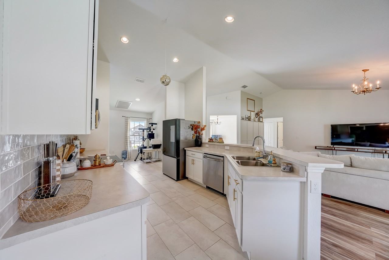 620 Jaxson Blvd #NA - Photo 7 of 23