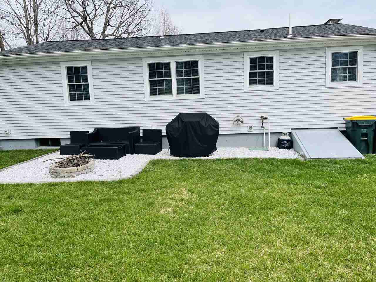 48 Austin Ave #NA - Photo 3 of 15