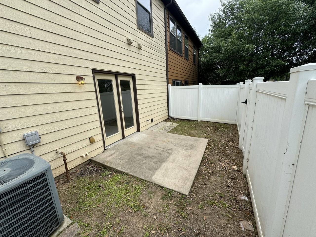 11105 Lost Maples Trl #NA - Photo 4 of 25