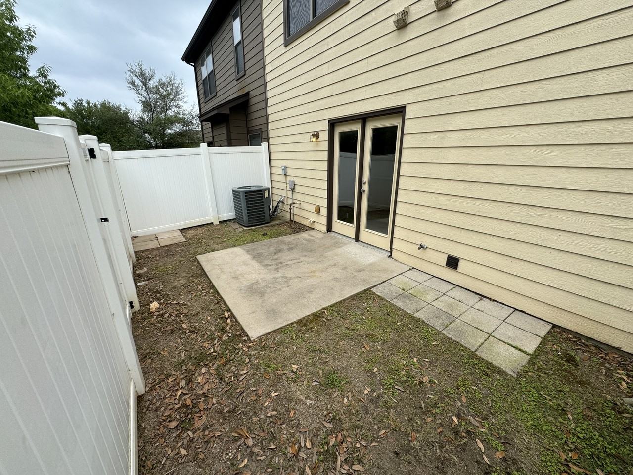 11105 Lost Maples Trl #NA - Photo 5 of 25