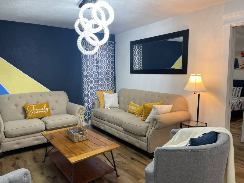 3723 Stafford St - Photo 5 of 20