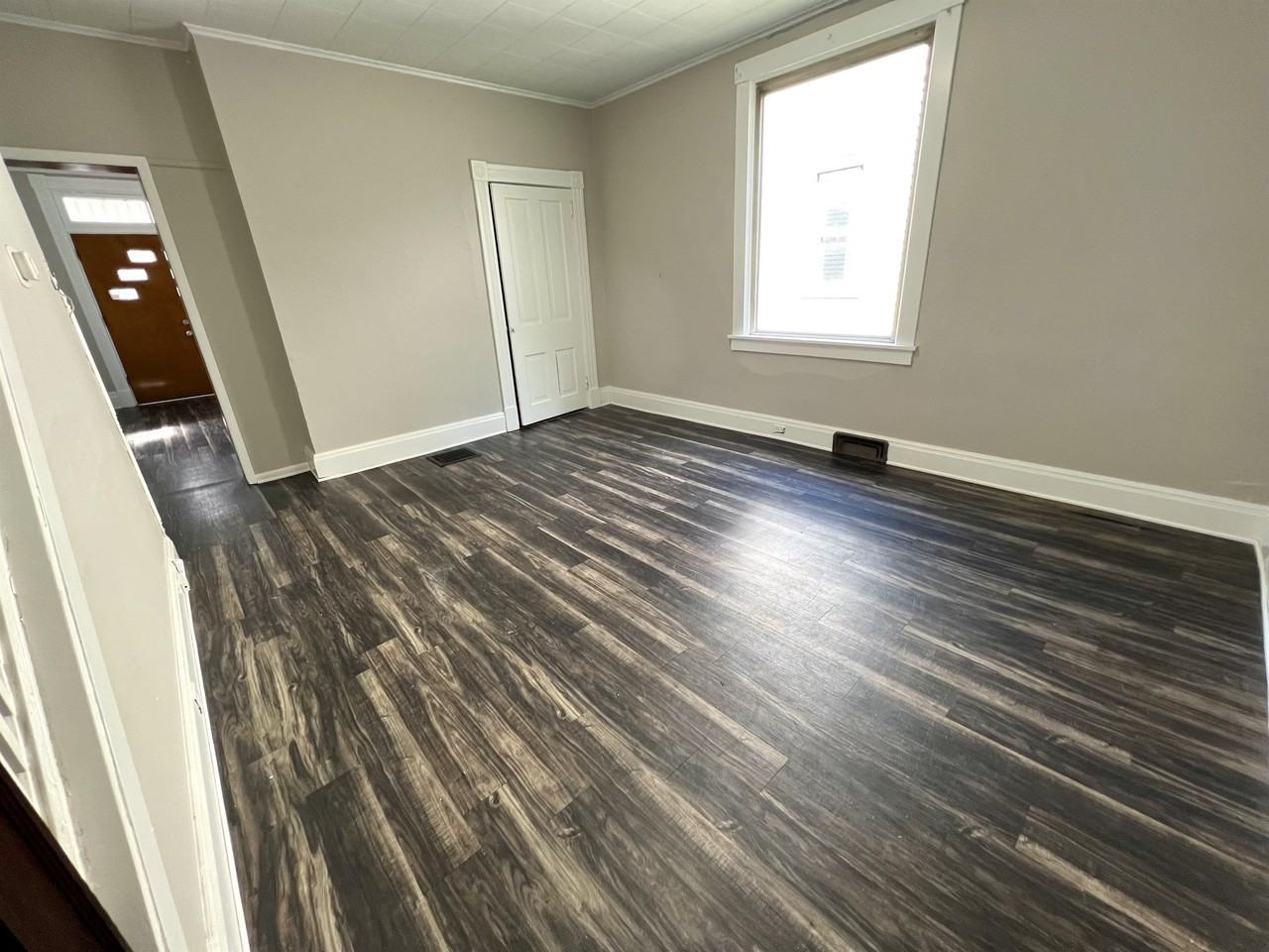 1826 5th Ave #1 - Photo 4 of 13