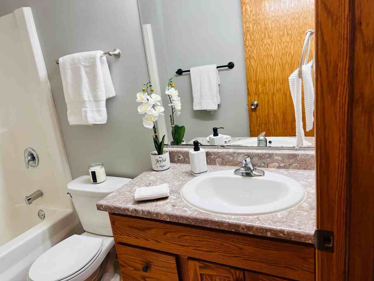 1113 N Archer Ave #1113 - Photo 3 of 11