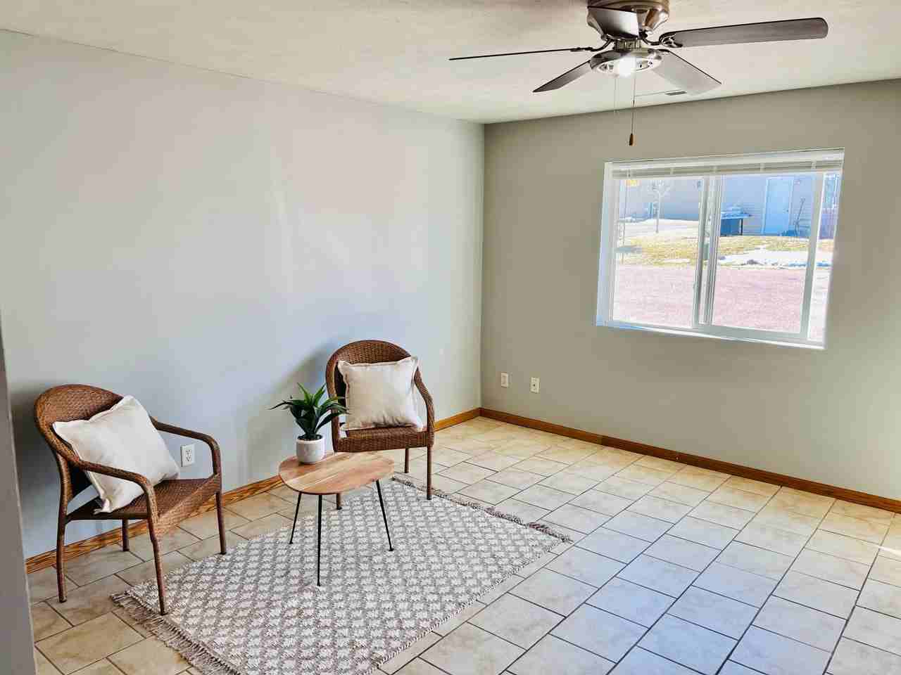 1113 N Archer Ave #1113 - Photo 5 of 11