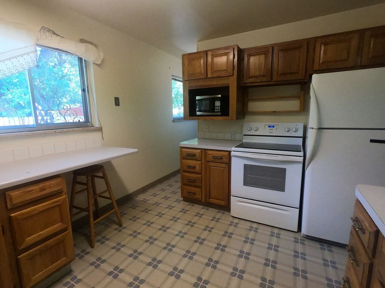 3122 Folsom St - Photo 3 of 32