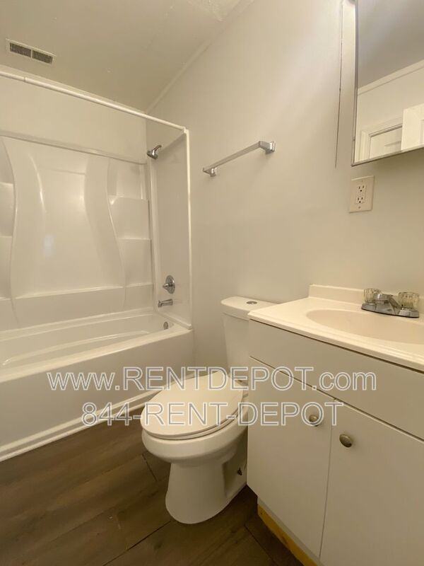 2416 N New York Ave - Photo 5 of 7