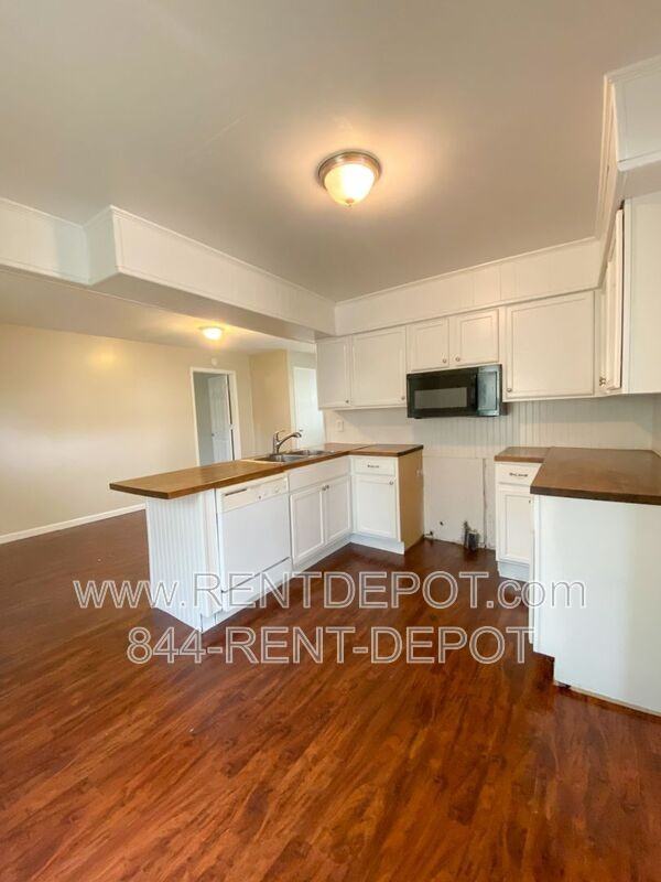 2035 Hicks Dr - Photo 5 of 12