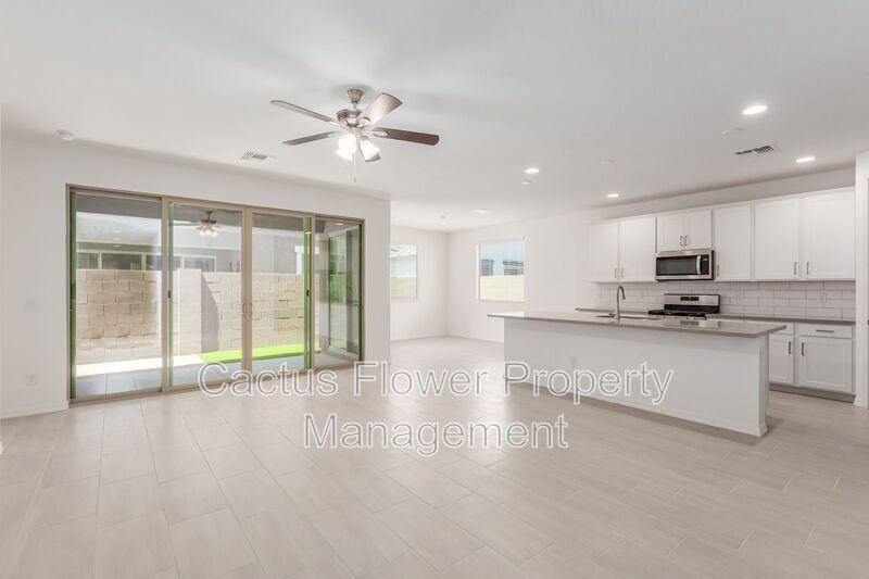 9416 E Spiral Ave - Photo 3 of 28