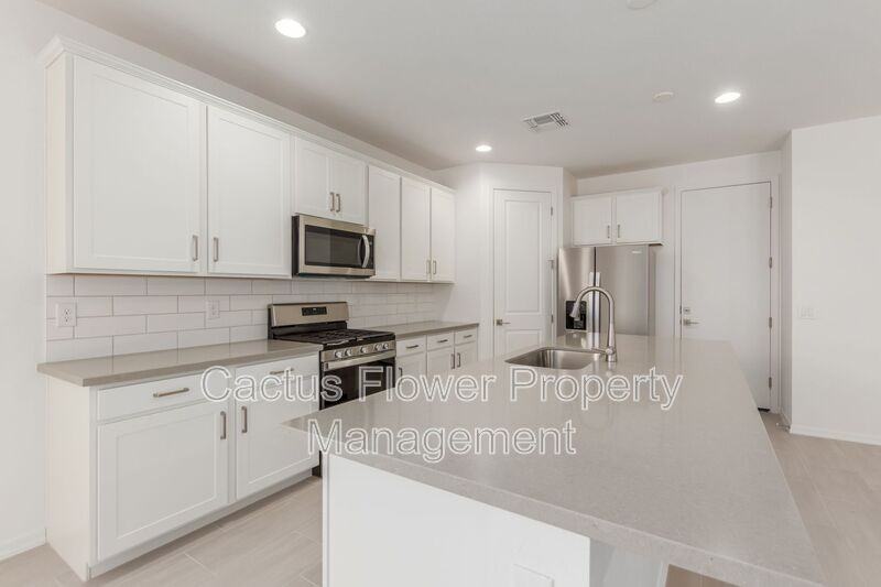 9416 E Spiral Ave - Photo 5 of 28