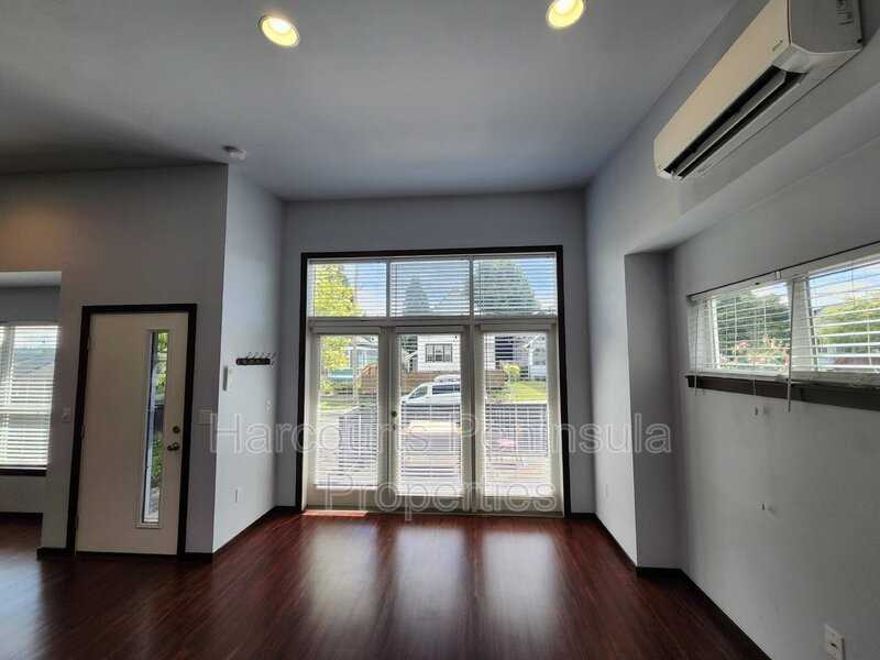 1224 5th St - Photo 5 of 27