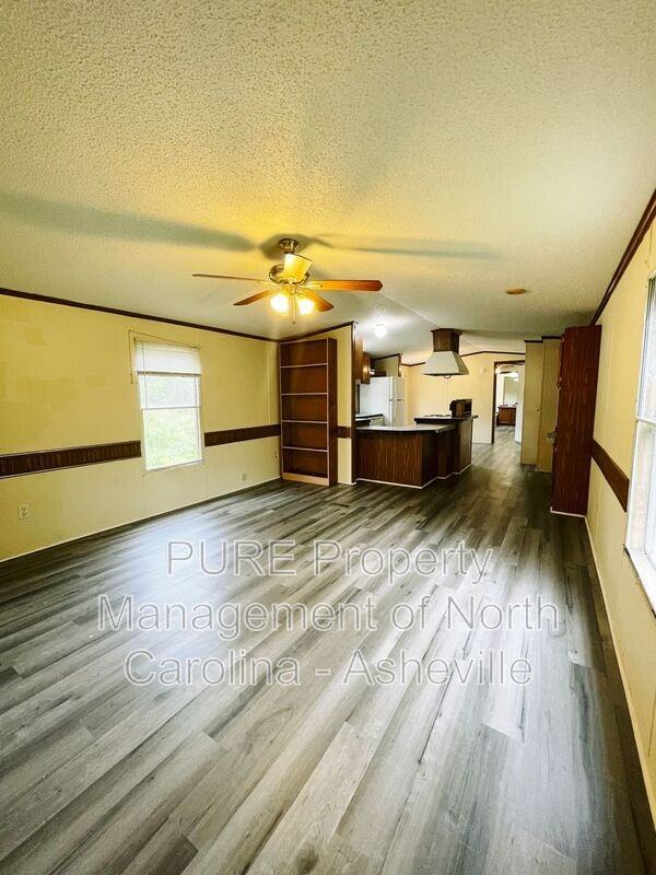 61 Page Dr - Photo 2 of 14