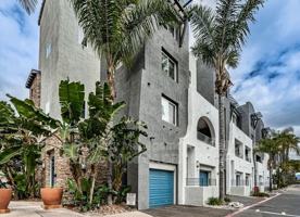 featured image of 1760 E Palomar St #304