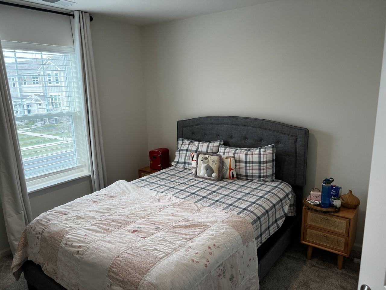 1060 Moraine Dr #TH - Photo 3 of 6