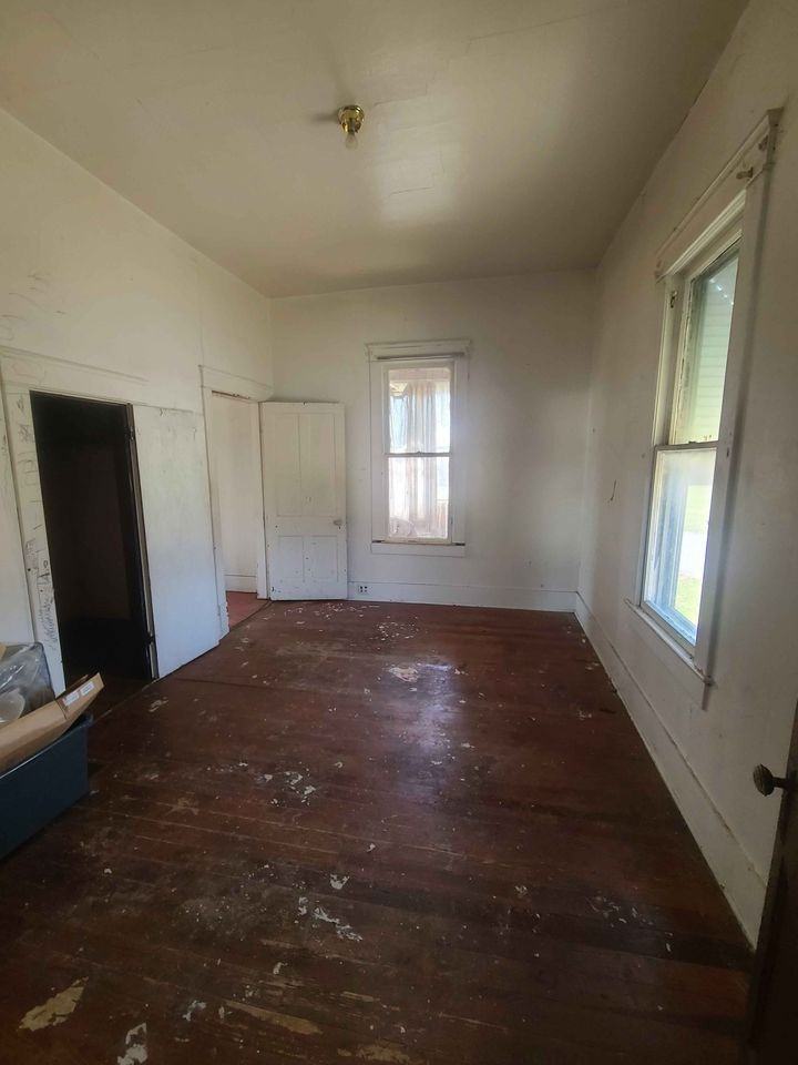 724 Beggs St #724BEGGS - Photo 3 of 8