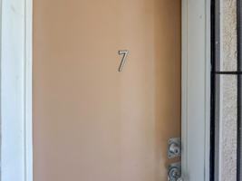 featured image of 950 E Main St