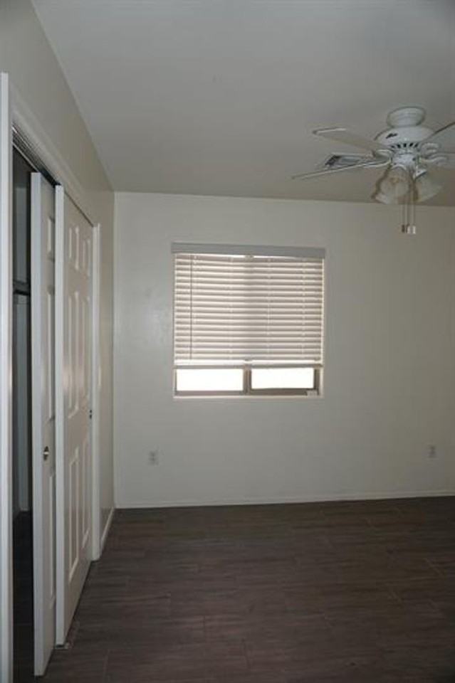 4137 E Shadow Branch Dr - Photo 2 of 50