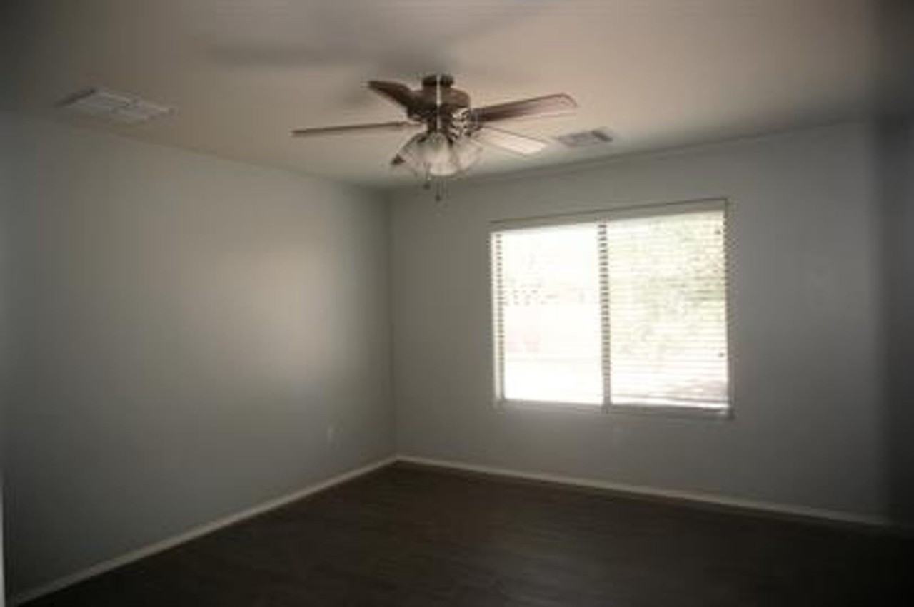 4137 E Shadow Branch Dr - Photo 7 of 50