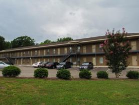 707 S Three Notch St Apt 208 - Photo 1 of 1