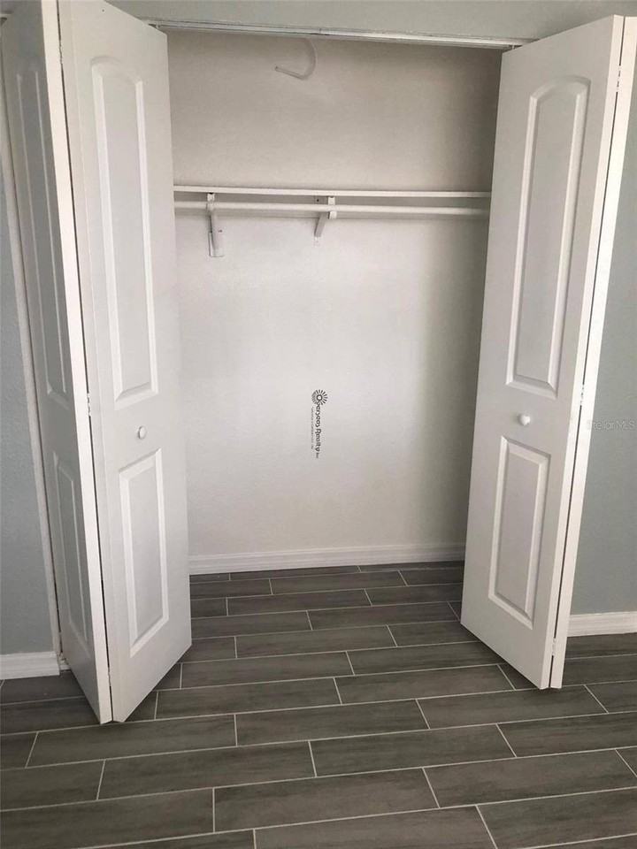 13106 Leisurewood Pl #204 - Photo 4 of 10