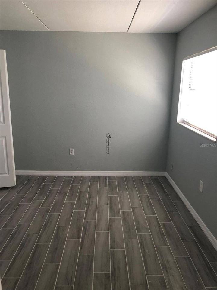 13106 Leisurewood Pl #204 - Photo 5 of 10