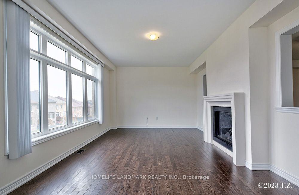 27 Prunella Crescent - Photo 2 of 12