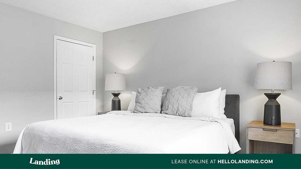 115 W Monument Ave - Photo 2 of 50