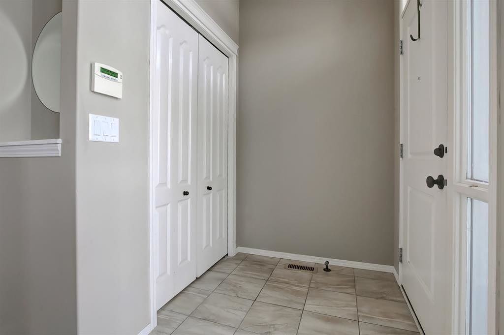 229 Cranford Drive Southeast - Photo 3 of 30