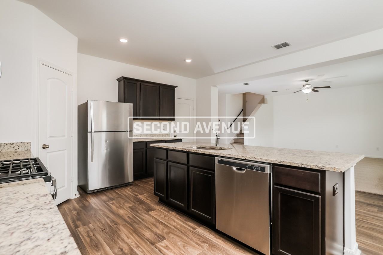 3158 Jackson Smt - Photo 4 of 29