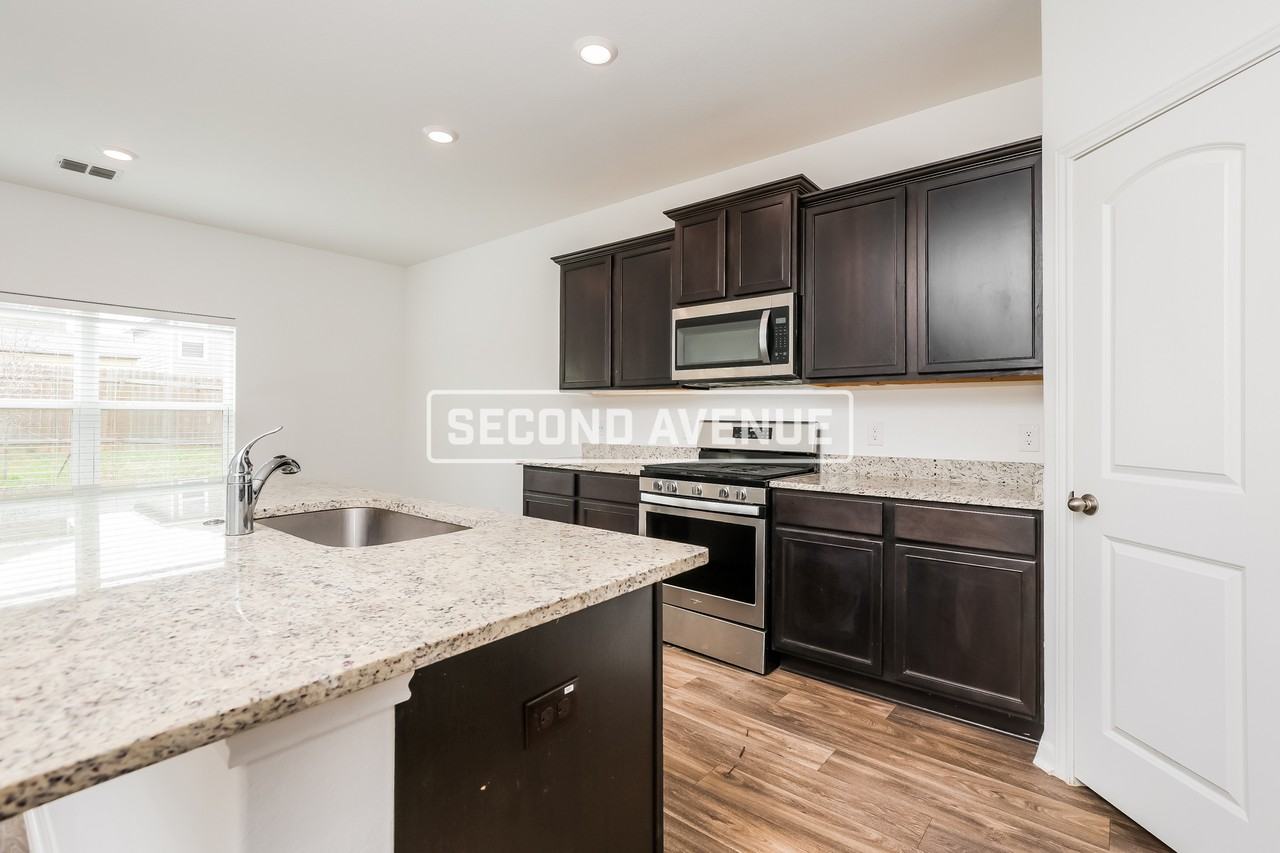 3158 Jackson Smt - Photo 5 of 29