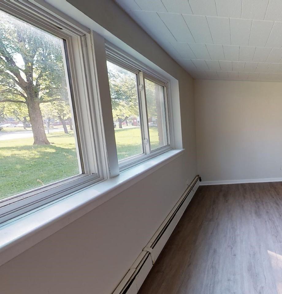 Courtyards of Parkway Apartments - Photo 2 of 50