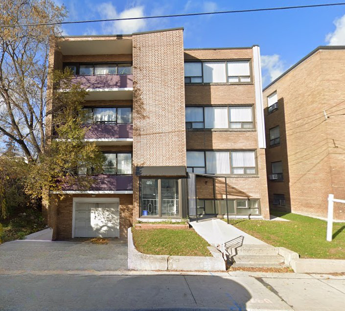 Laird Manor 888 Eglinton Ave E, Toronto, ON M4G 2L2 Apartment for