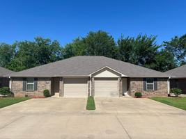 featured image of 805 W Main St