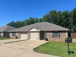 featured image of 805 W Main St