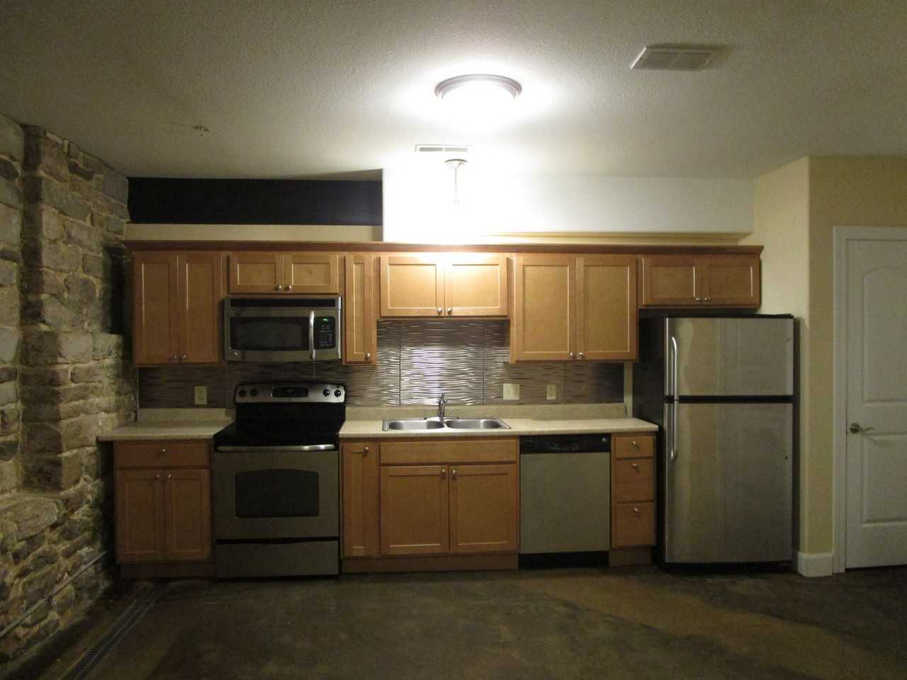 Downtown location!!!!! - Photo 4 of 50