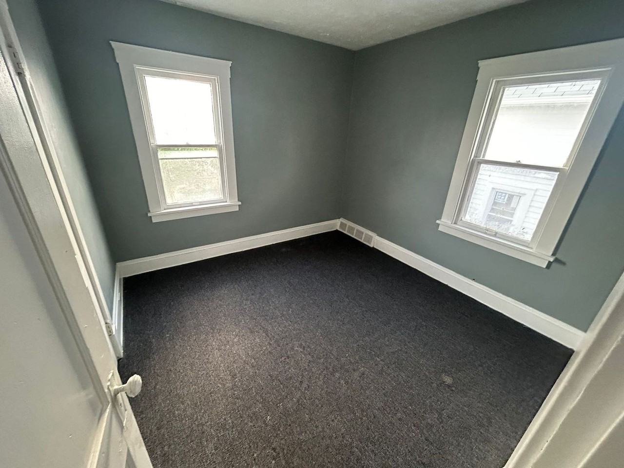 1234 E 172 - Photo 2 of 7