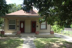 featured image of 136E E Dullnig Ct