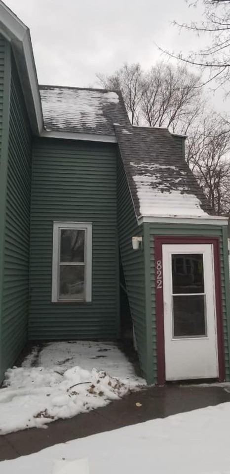 822 Johnson St - Photo 4 of 8