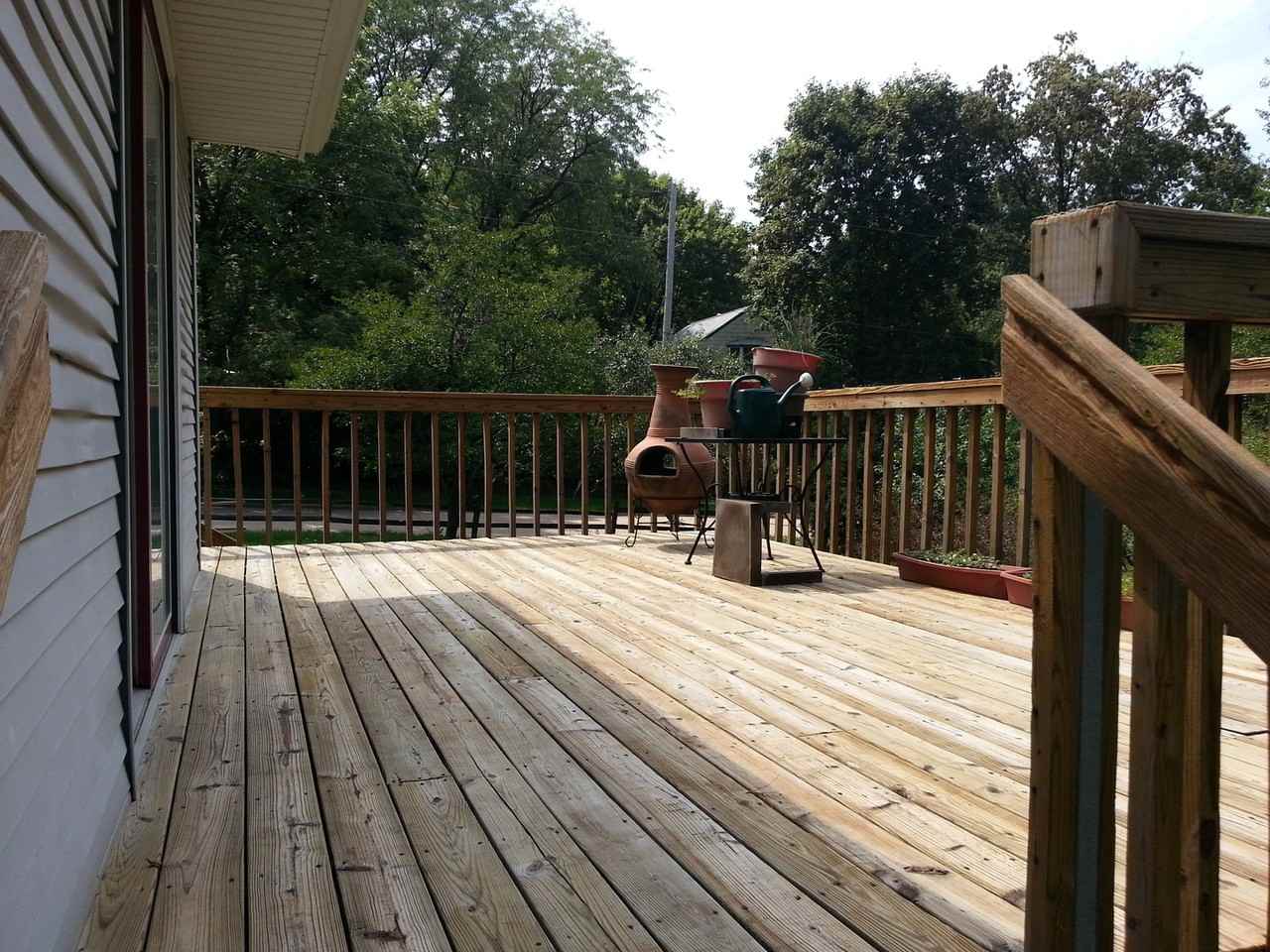 249 Woolf Ave - Photo 3 of 11