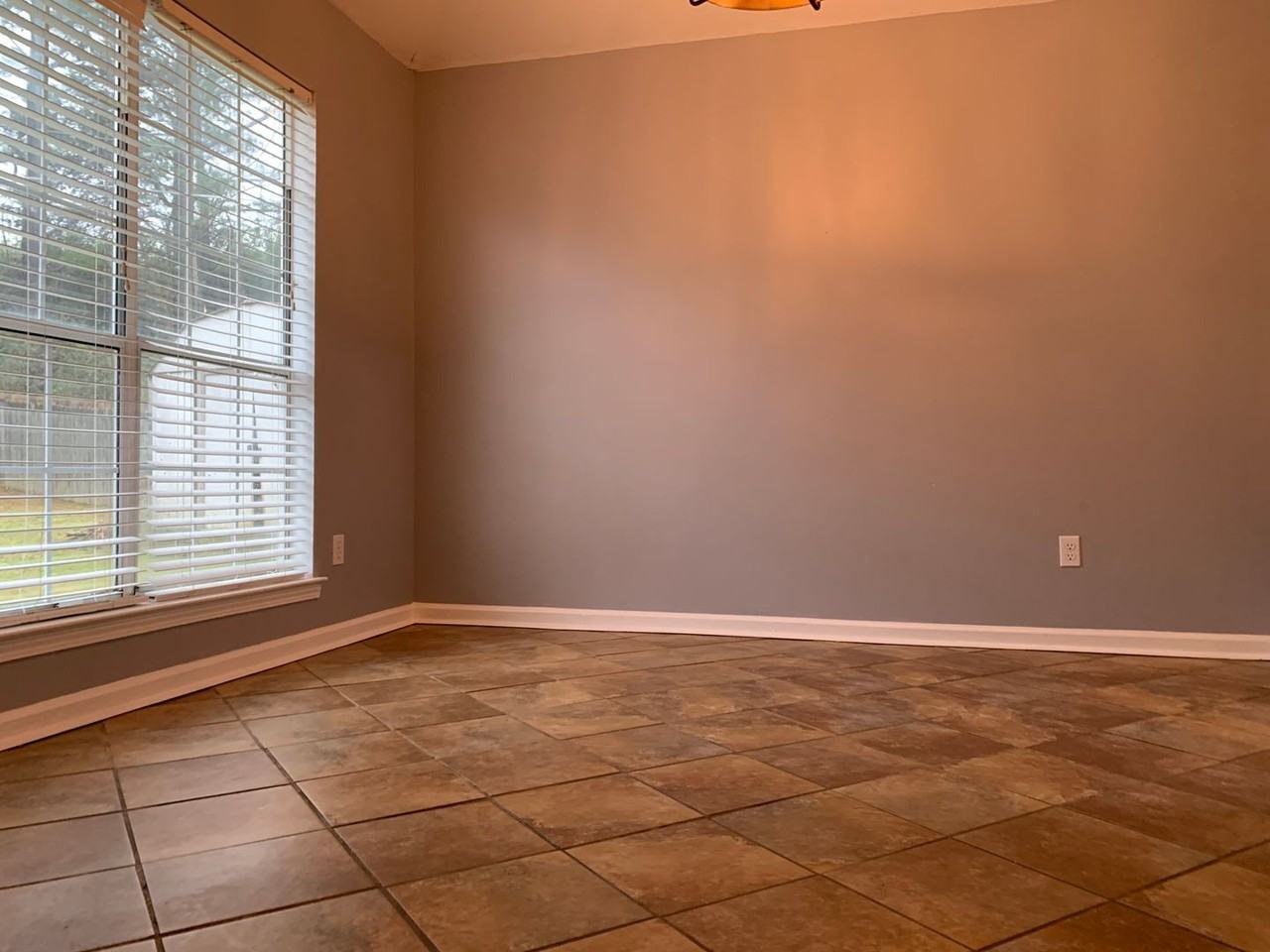 5412 Leaning Oak Dr - Photo 5 of 23