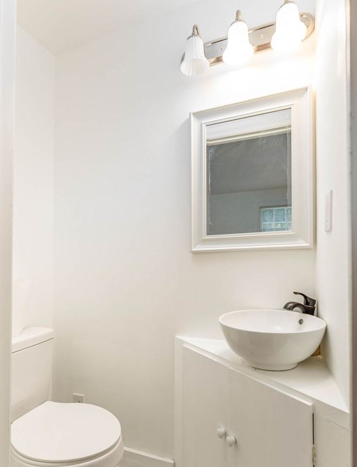 1 Riverside Dr #A - Photo 6 of 24