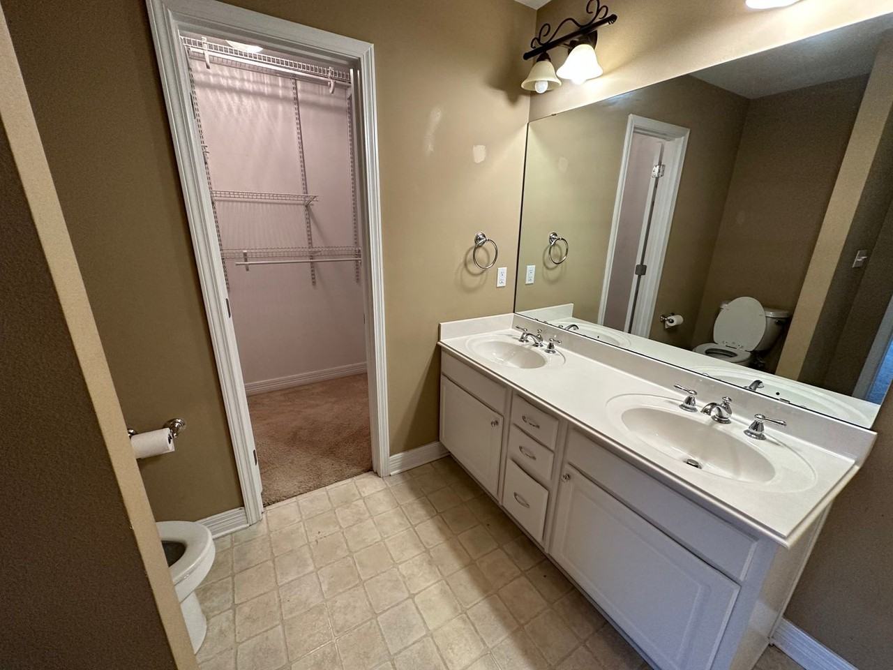 598 Whitefield Ln - Photo 5 of 10