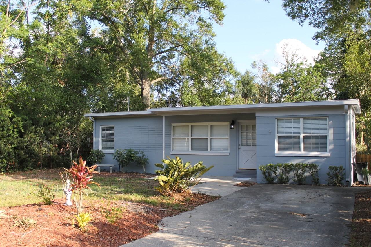 1924 Azalea Ave - Photo 2 of 13