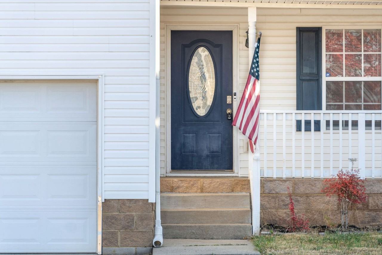 114 N Cavalcade Cir - Photo 3 of 31