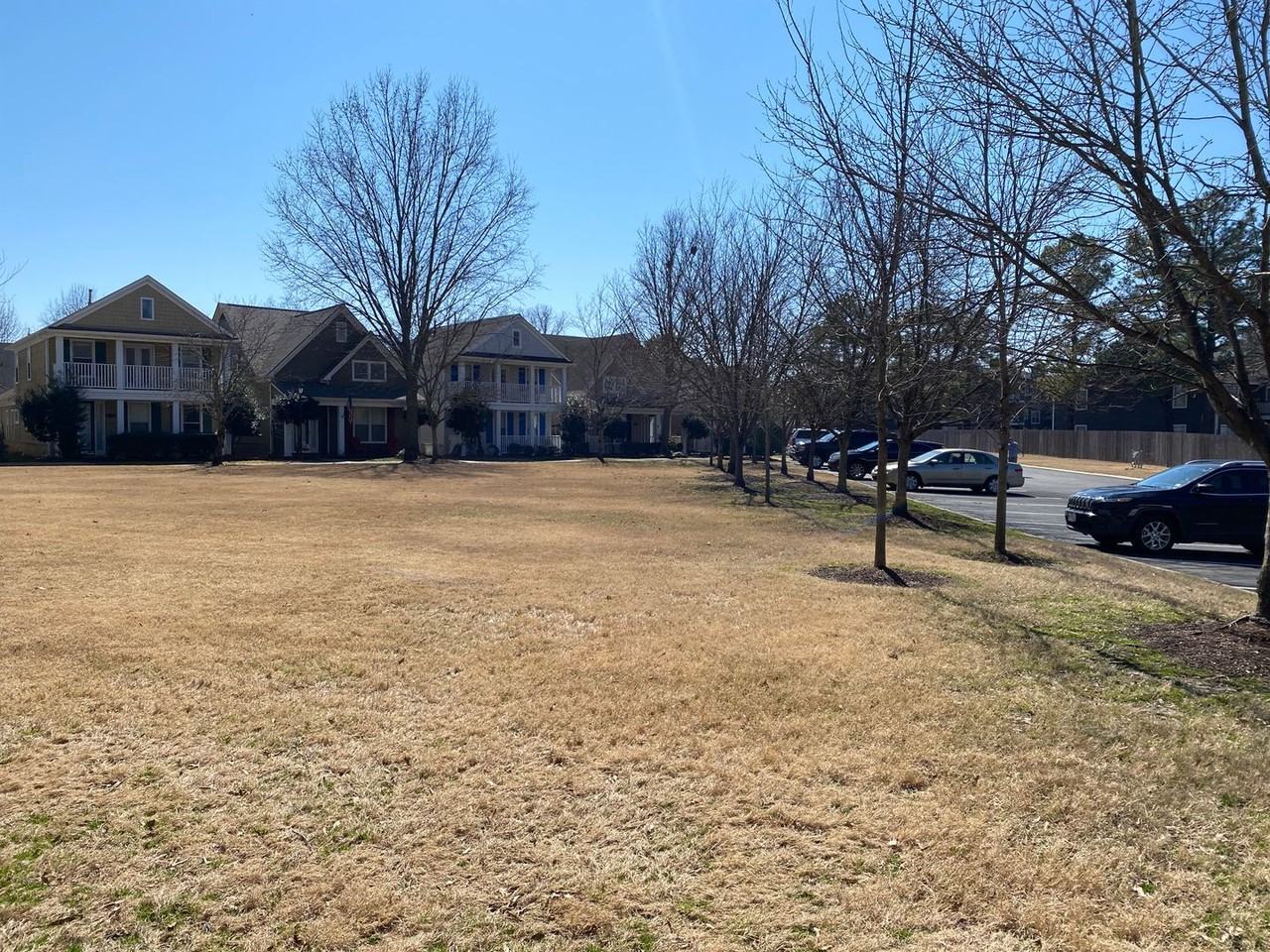 1306 Isle Pointe Dr - Photo 2 of 17