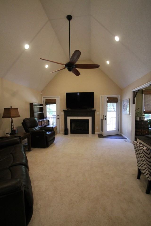 1024 Croatoan Dr - Photo 6 of 18