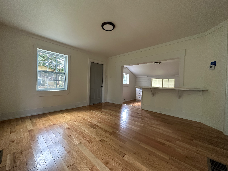 171 Second St - Photo 2 of 18