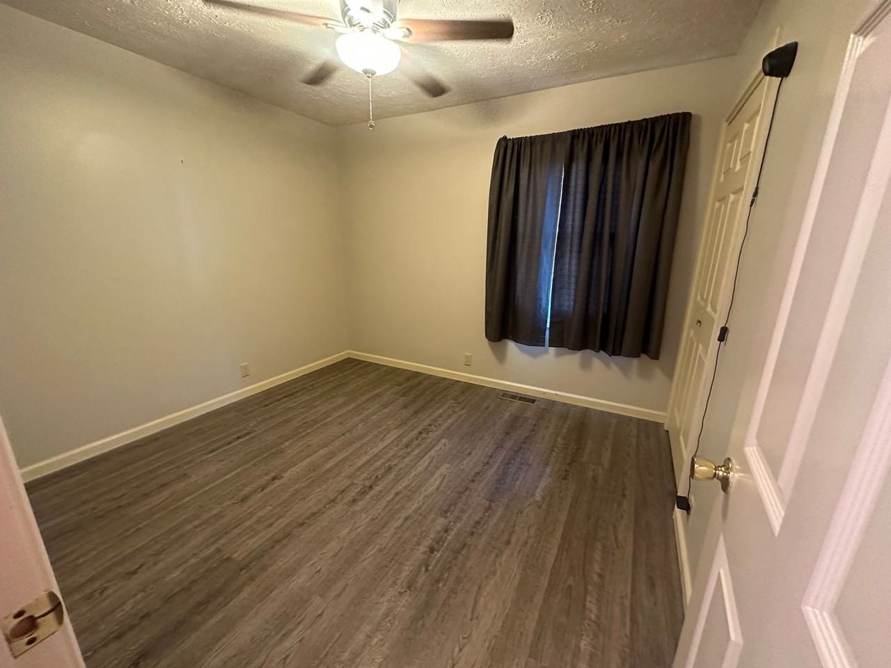 817 Kent Ave - Photo 4 of 16